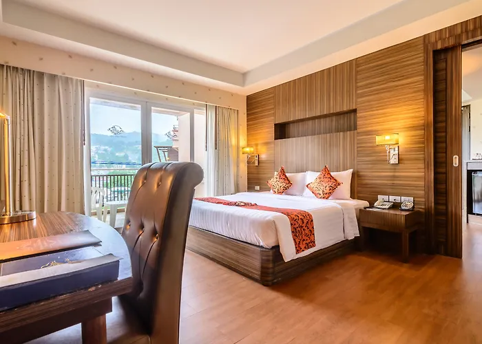 Patong hotels near The Phuket Gallery