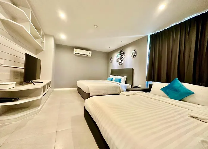 Phuket Guest Houses near Kathu watherfall