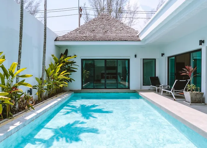 Phuket Vacation Rentals with pool