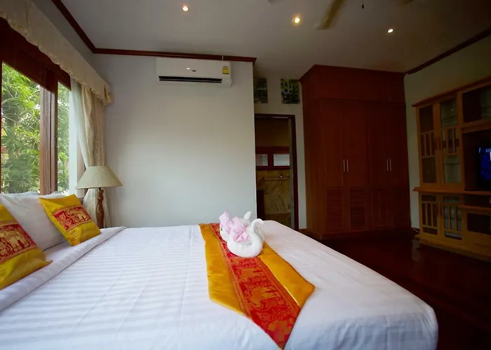 Patong Villas with private pool